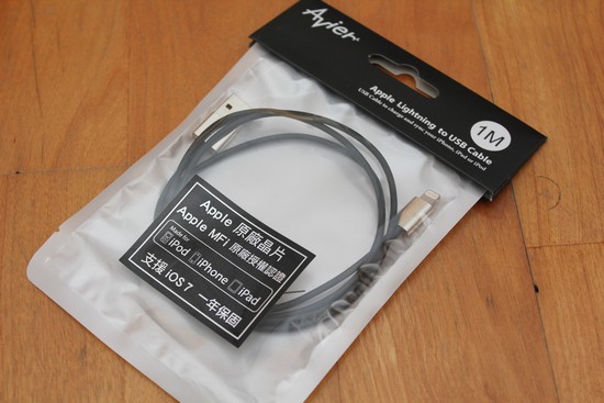 Avier 原廠認證 Lightning 傳輸線(1M)，性價比更勝原廠！ avier-apple-lightning-usb-cable-031