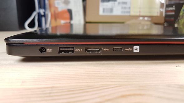 [開箱] 輕薄、效能兼具 最輕薄的電競筆電 ROG G501 開箱評測 20160324_152356