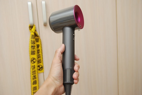 史上最高貴吹風機 Dyson Supersonic 開箱心得分享 (含上市價格及體驗) DSC_0054