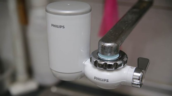 輕鬆裝／PHILIPS超濾水龍頭式淨水器(WP-3812)，細菌、鉛、化學汙染、雜質臭味隨開即濾 clip_image014