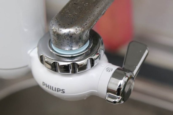 輕鬆裝／PHILIPS超濾水龍頭式淨水器(WP-3812)，細菌、鉛、化學汙染、雜質臭味隨開即濾 clip_image016