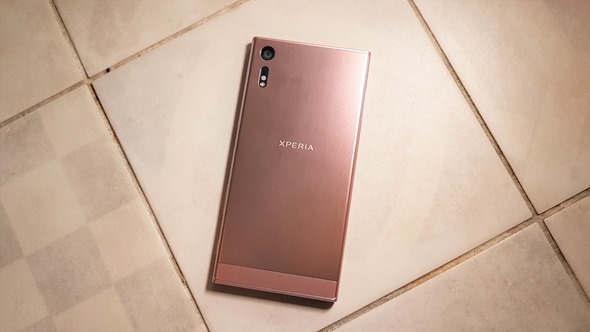 Sony Xperia XZ 推出「山茶花粉」新色，2017 冬春首選時尚新機 20161121_135842