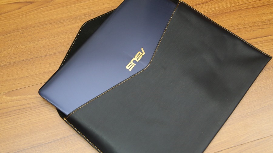 極度輕薄！ASUS ZenBook 3 UX390UA(皇家藍)開箱評測 IMG_5742