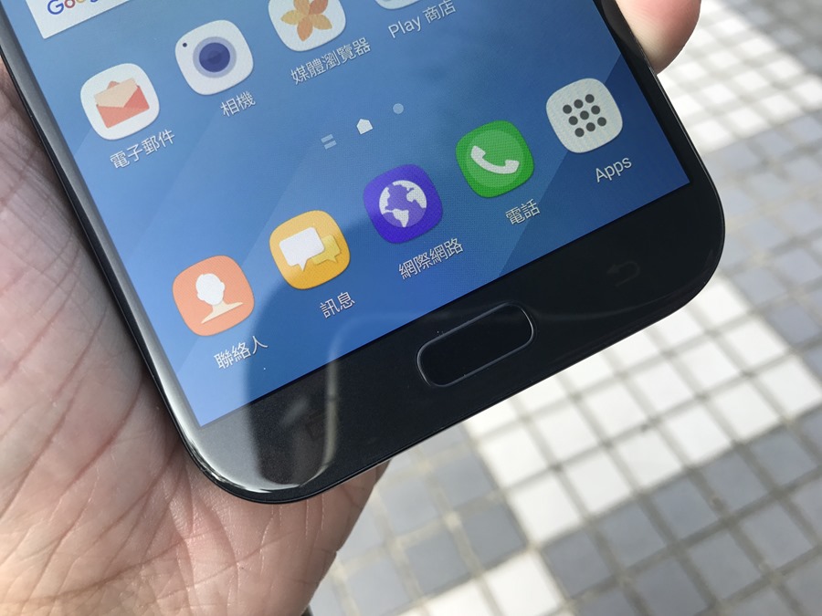 Samsung Galaxy A7(2017) 開箱評測，支援IP68防水、雙1600萬畫素鏡頭與超強電池續航力 IMG_6910