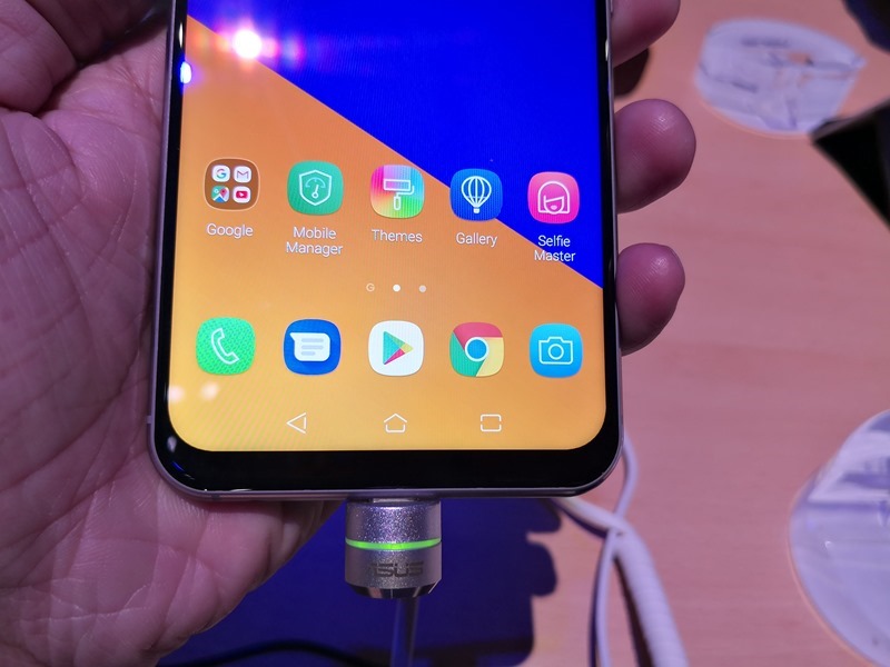 [MWC 2018] ASUS ZenFone 5/5 Lite 簡單動手玩 (外型篇) IMG_20180227_203629