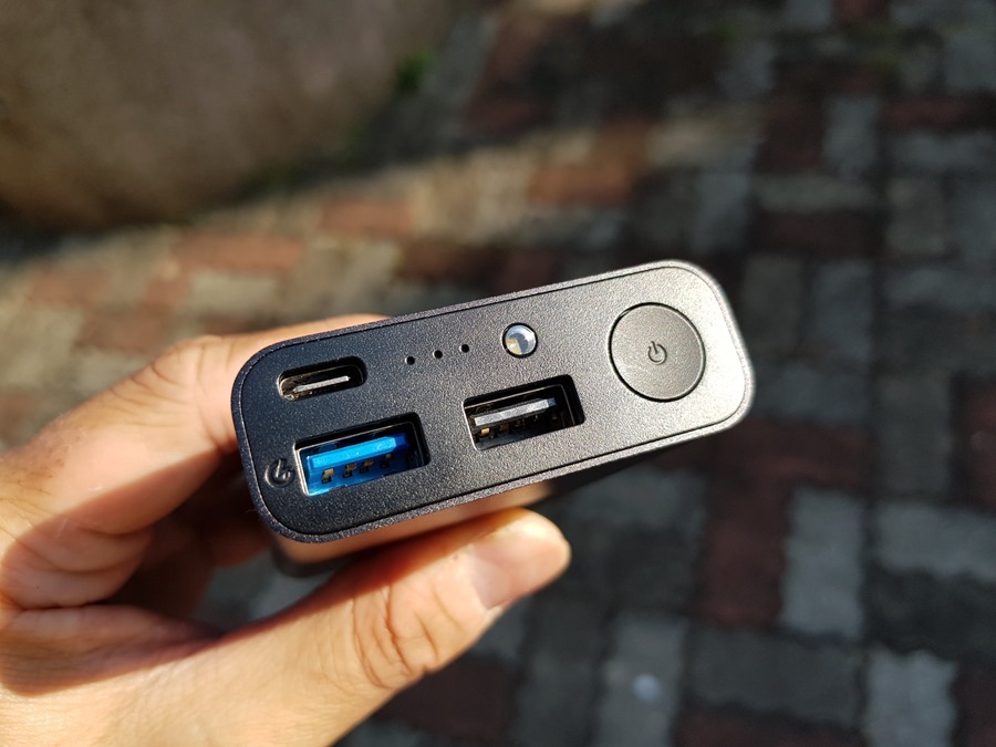 一次充3隻，華碩 ZenPower 10050C 行動電源 支援 QC 3.0 快速充電 20180311_155453