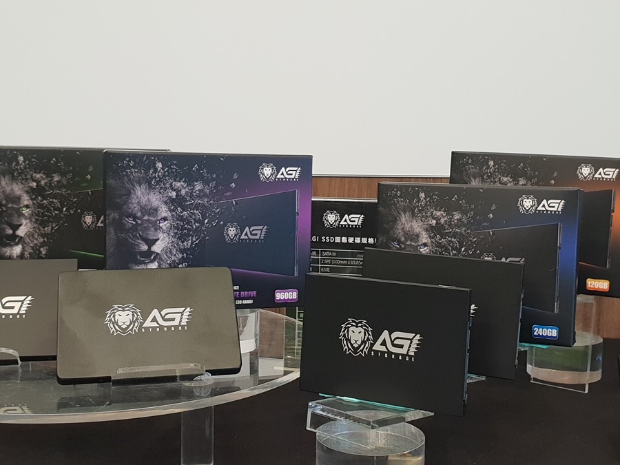 全新 SSD 品牌 AGI 來了！ 全系列採用 Intel 晶片，首發買 480 GB 送 120 GB 超划算 20180425_135634