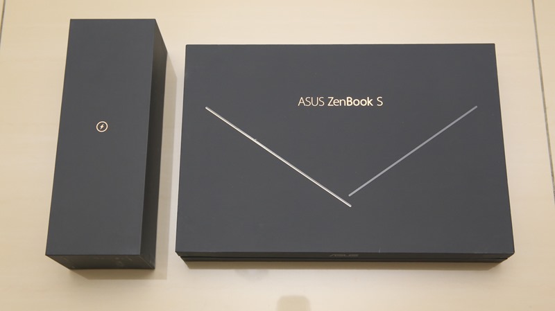 經典美力ASUS ZenBook S 開箱評測，1公斤輕輕撐起13小時續航與效能 IMG_8672