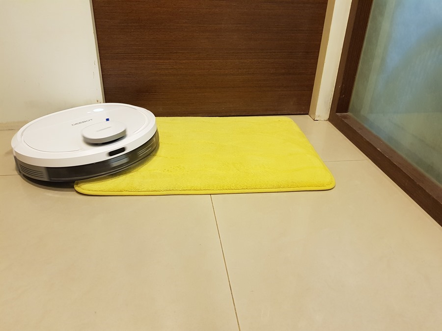 [評測]家中地板不必再煩惱，就交給 ECOVACS DEEBOT OZMO 900 掃、吸、拖一次完成 20181107_000802