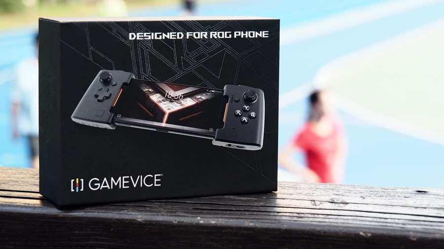 ROG Phone 周邊：GameVice 遊戲控制器＋WiGig 無線投影基座，實現你在大螢幕打電動的夢想！ 9305392