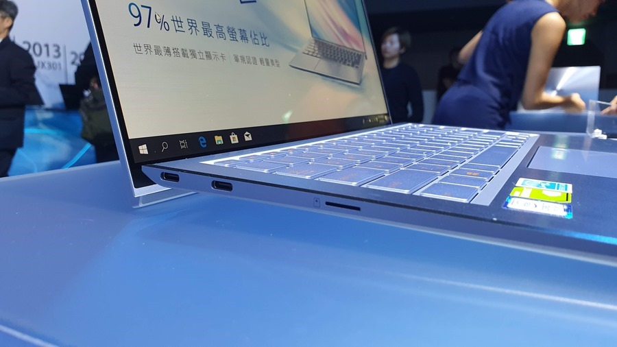 97% 超高螢幕佔比！華碩 ZenBook S13 (UX392) 輕薄筆電只有 1.1 公斤，還有 13.9 吋大螢幕！ 20190509_131647