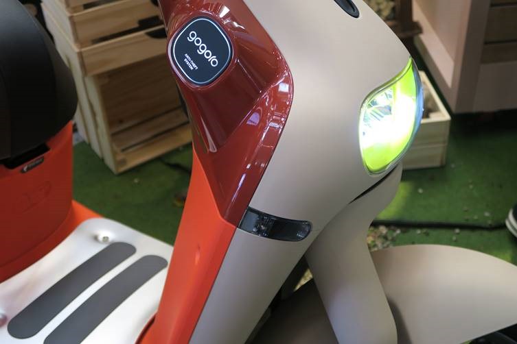 Gogoro 3 系列車款登場，讓消費者用更划算的價格入手世界頂級的電動機車 clip_image016