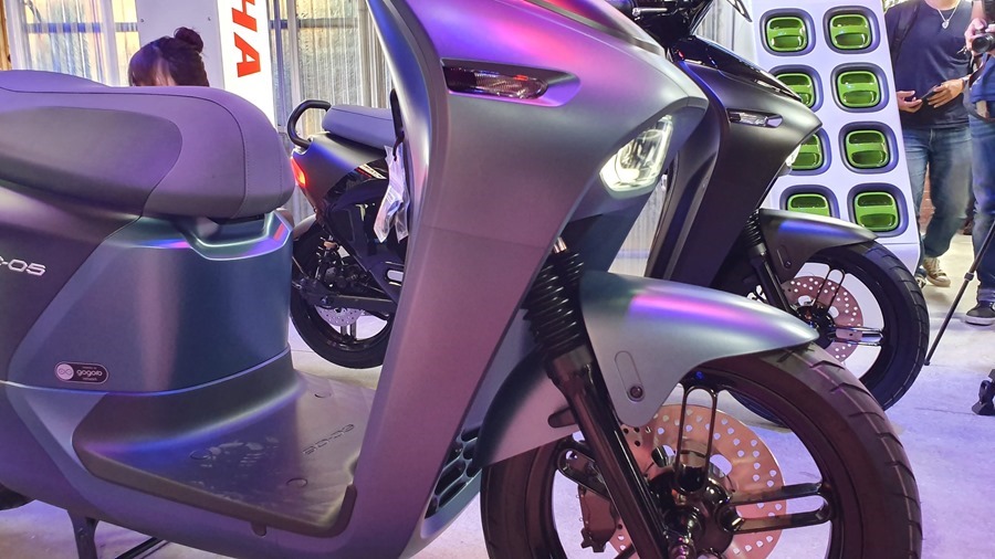 YAMAHA、Gogoro 合作首款電動機車 EC-05 亮相！售價 99,800 元可領補助 20190627_153704