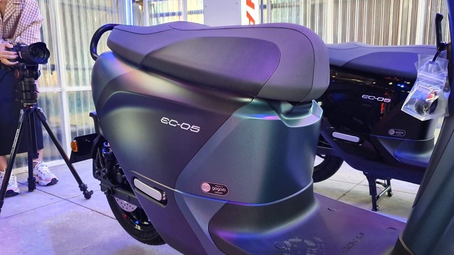 YAMAHA、Gogoro 合作首款電動機車 EC-05 亮相！售價 99,800 元可領補助 20190627_153716