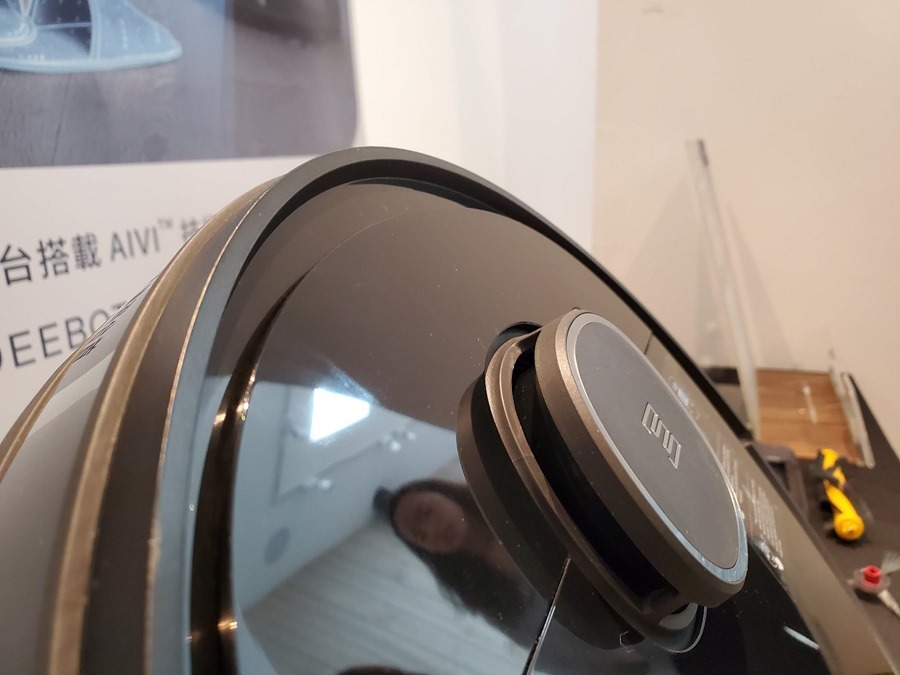 ECOVACS 推出 DEEBOT OZMO 920/960 兩款掃地機器人新機，可存多張地圖、AIVI 視覺辨識更聰明 20190925_124823