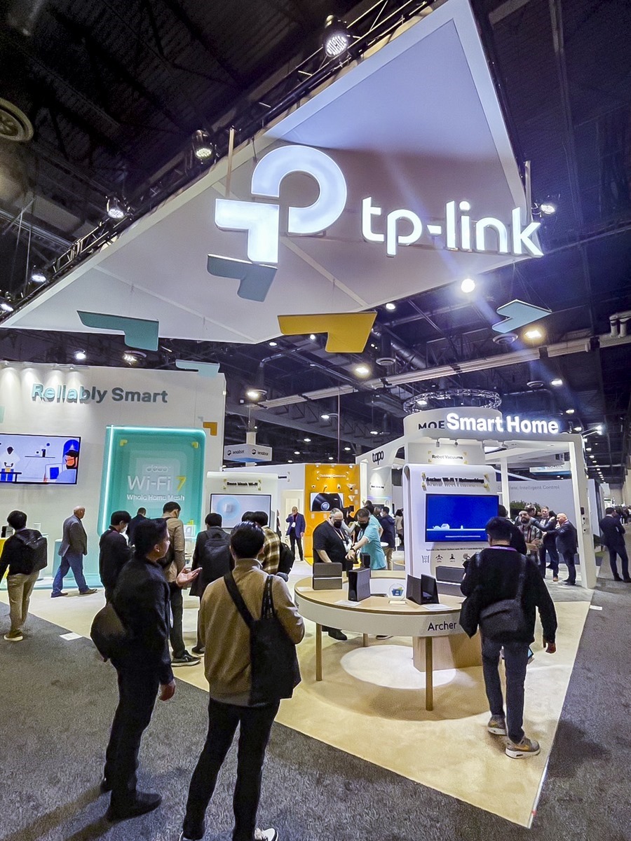 [CES 2023] TP-Link Wi-Fi 7 產品全面亮相！首次推出智慧門鎖、掃地機器人 %E3%80%90%E6%96%B0%E8%81%9E%E5%9C%96%E7%89%87%E3%80%91CES-2023%E7%9B%9B%E5%A4%A7%E9%96%8B%E5%B1%95%EF%BC%8CTP-Link-%E9%A6%96%E6%AC%A1%E5%B1%95%E5%87%BA%E5%85%A8%E7%B3%BB%E5%88%97Wi-Fi-7%E3%80%81%E6%8E%83%E5%9C%B0%E6%A9%9F%E5%99%A8%E4%BA%BA%E7%B3%BB%E5%88%97